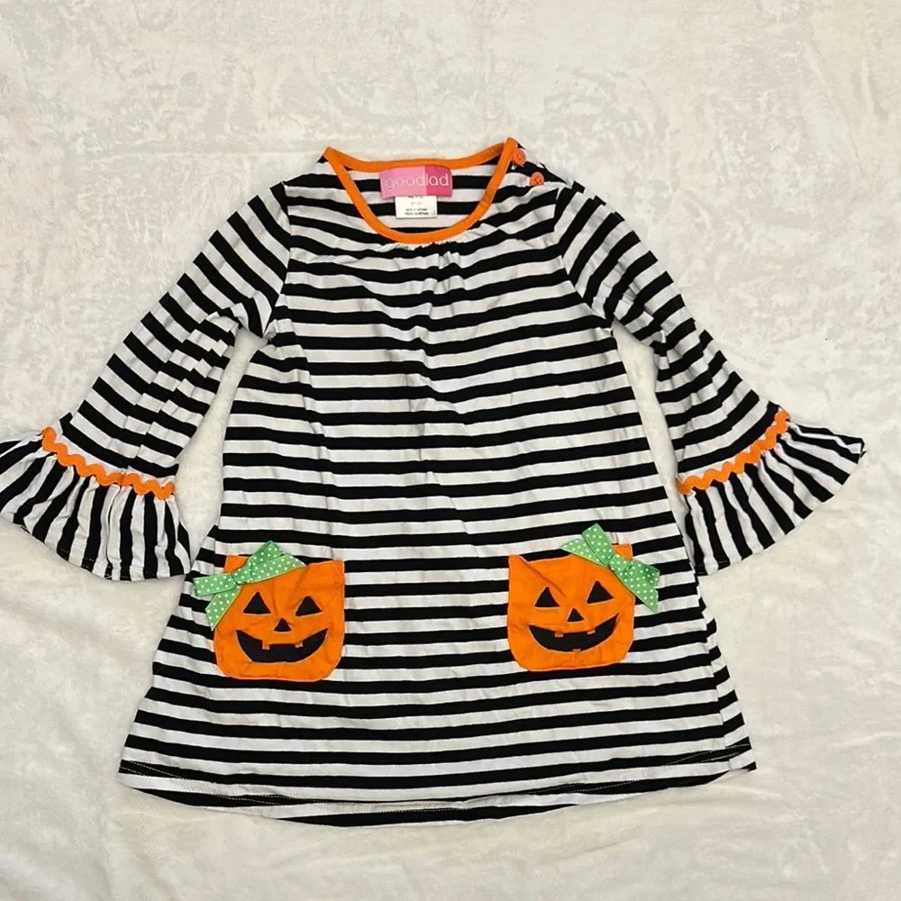 EUC Goodlad Black and White Stripe Pumpkin pocket dress with ruffle sleeve 3t